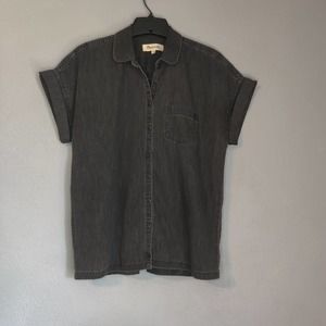 Madewell Denim Rolled-Sleeve Shirt in Lunar Wash